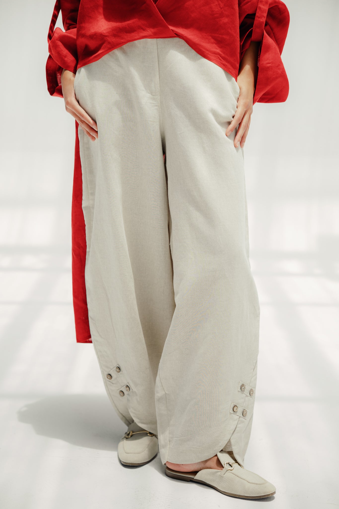 The faded light chemise Red