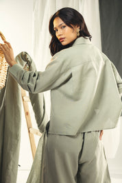 Cropped button up shirt with sleeve detail mint-green