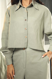 Cropped button up shirt with sleeve detail mint-green
