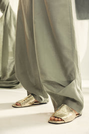 Balloon pants with a end detail mint green