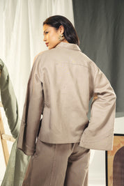 Cropped collared top with unfinshed sleeve details CAFE