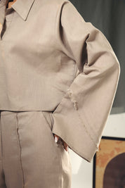 Cropped collared top with unfinshed sleeve details CAFE