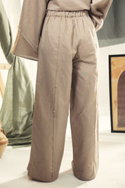 High-waisted wide leg pants with unfinshed details Cafe