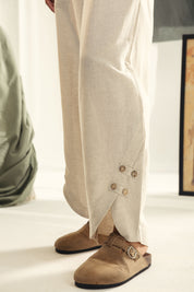 Palon pants with buttons details Beige