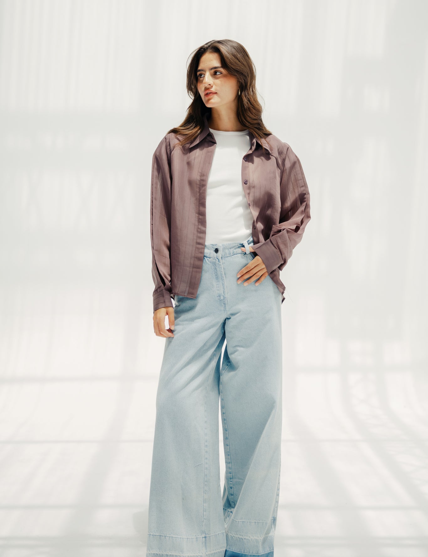 amira-313_533b0ab6-245d-4a0e-bb4e-497455fddfc1.jpg