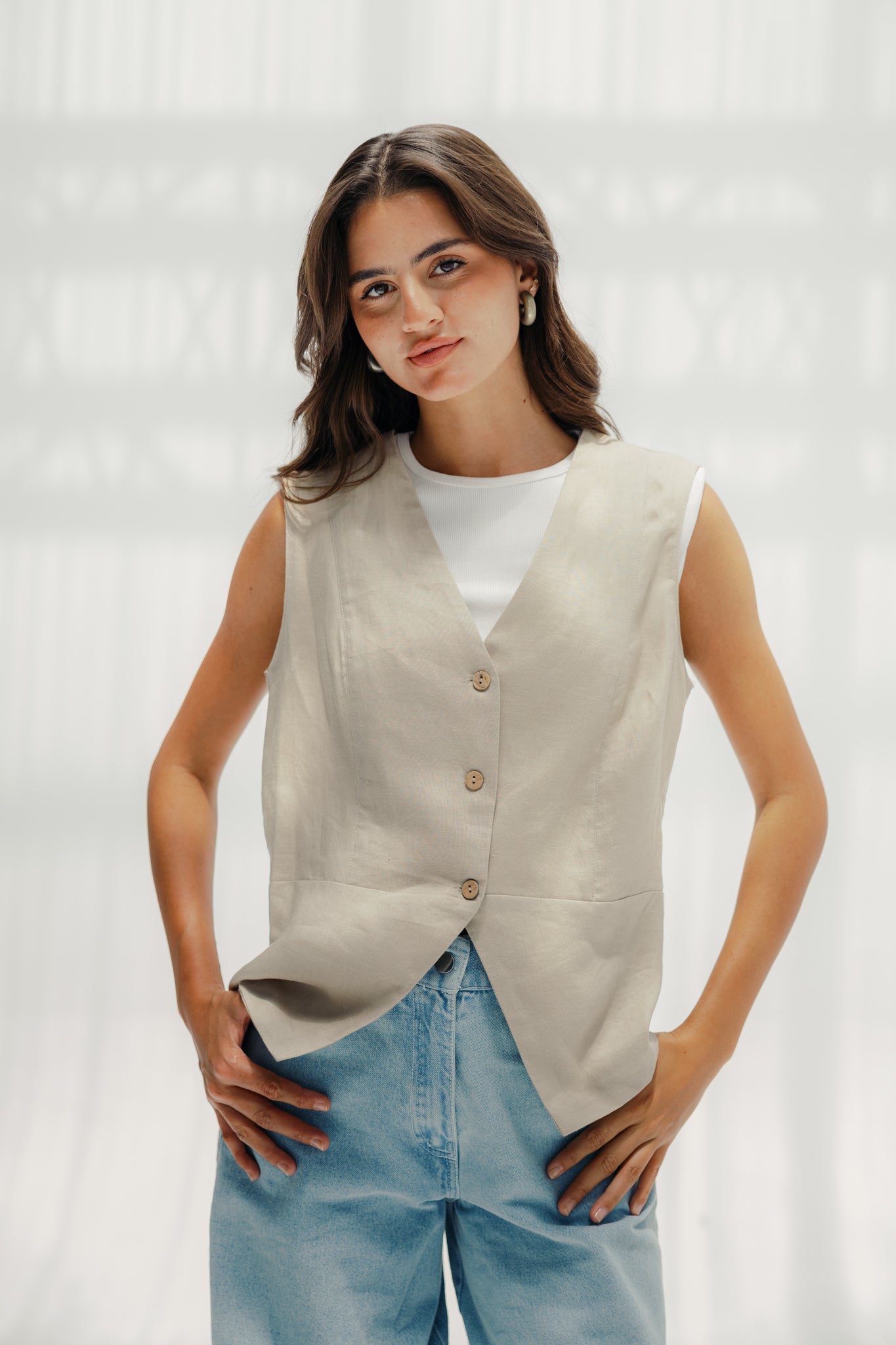 The Nova vest Beige