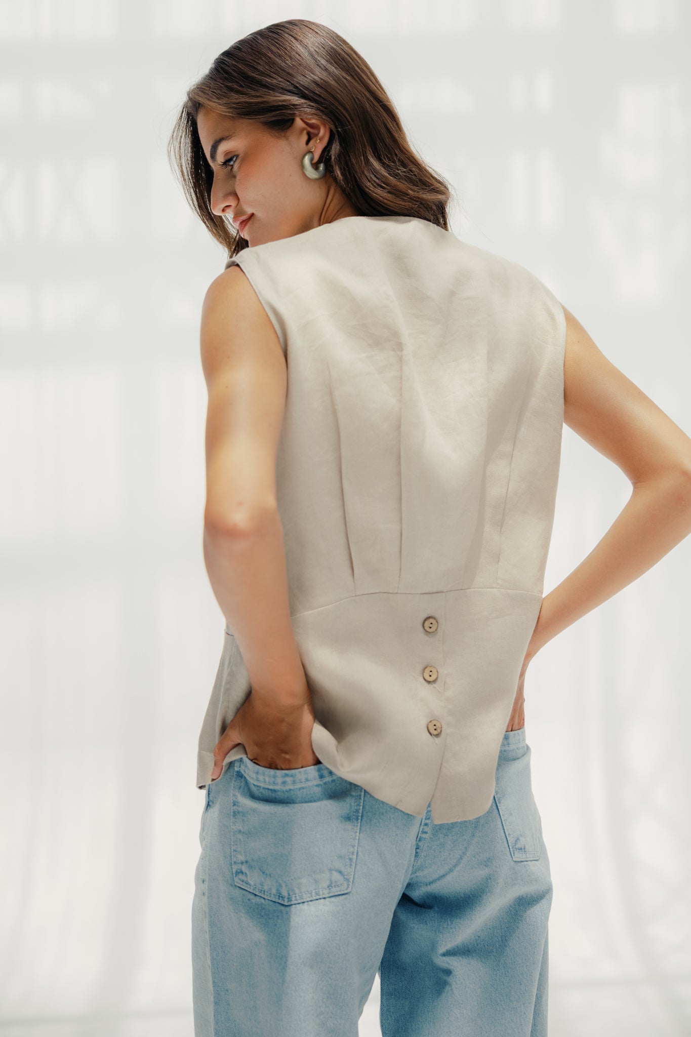 The Nova vest Beige