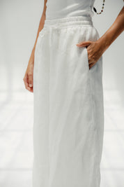 Wide leg pants White