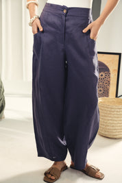 Aslightly Balloon pants with cuts and seams  Indigo blue