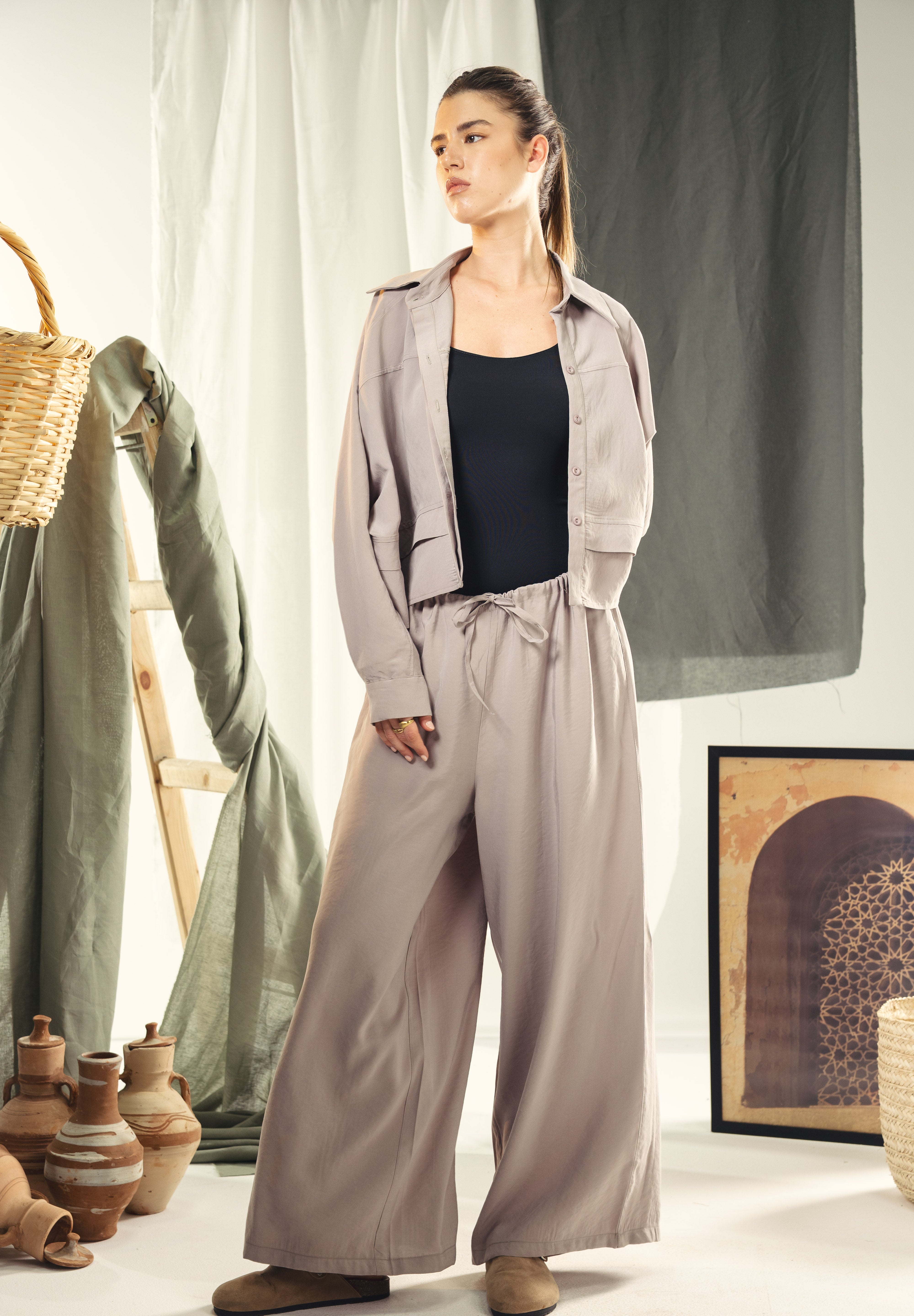 Copra button up shirt with seams and cuts comfy fit Grey