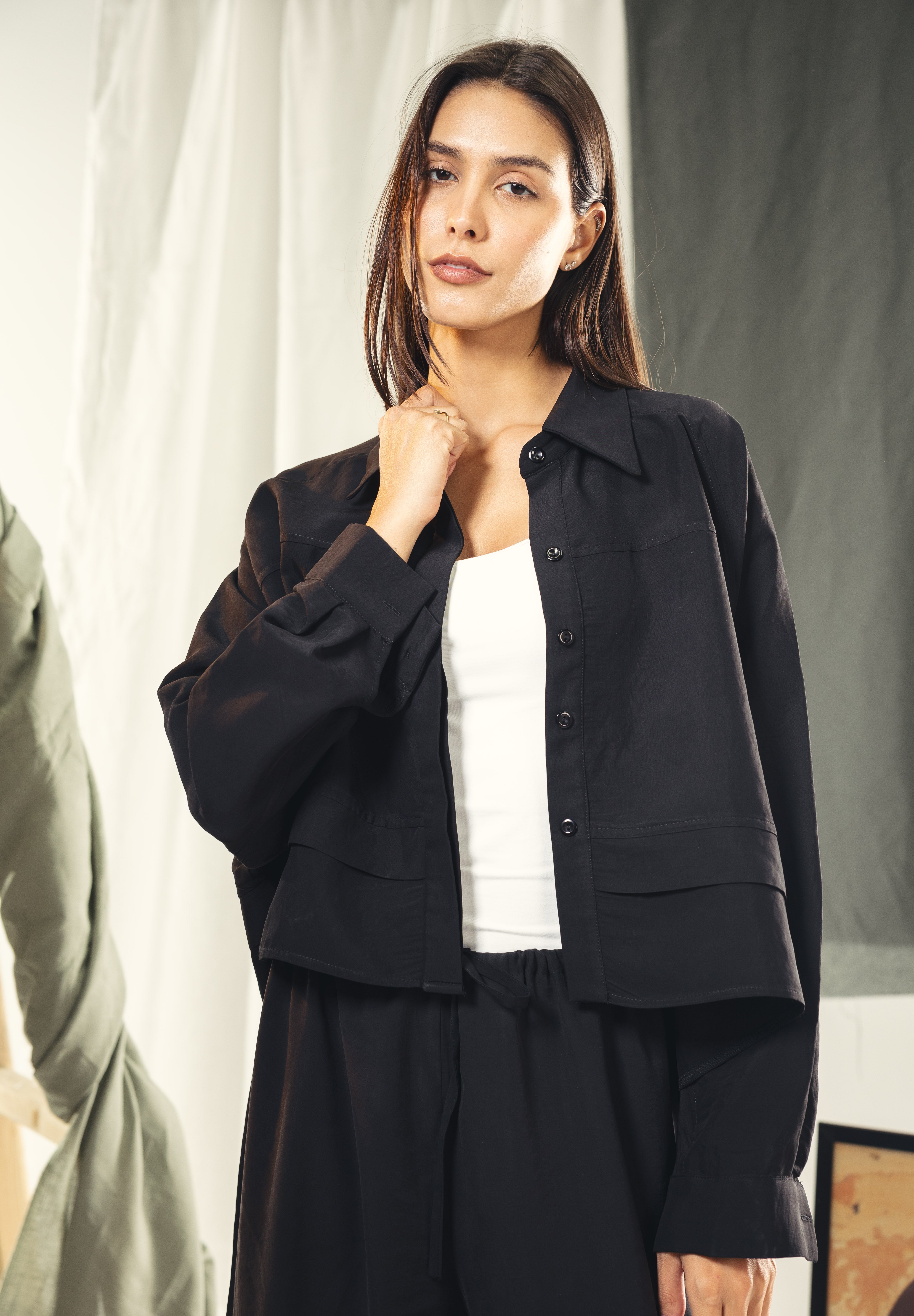 Copra button up shirt with seams and cuts comfy fit Black