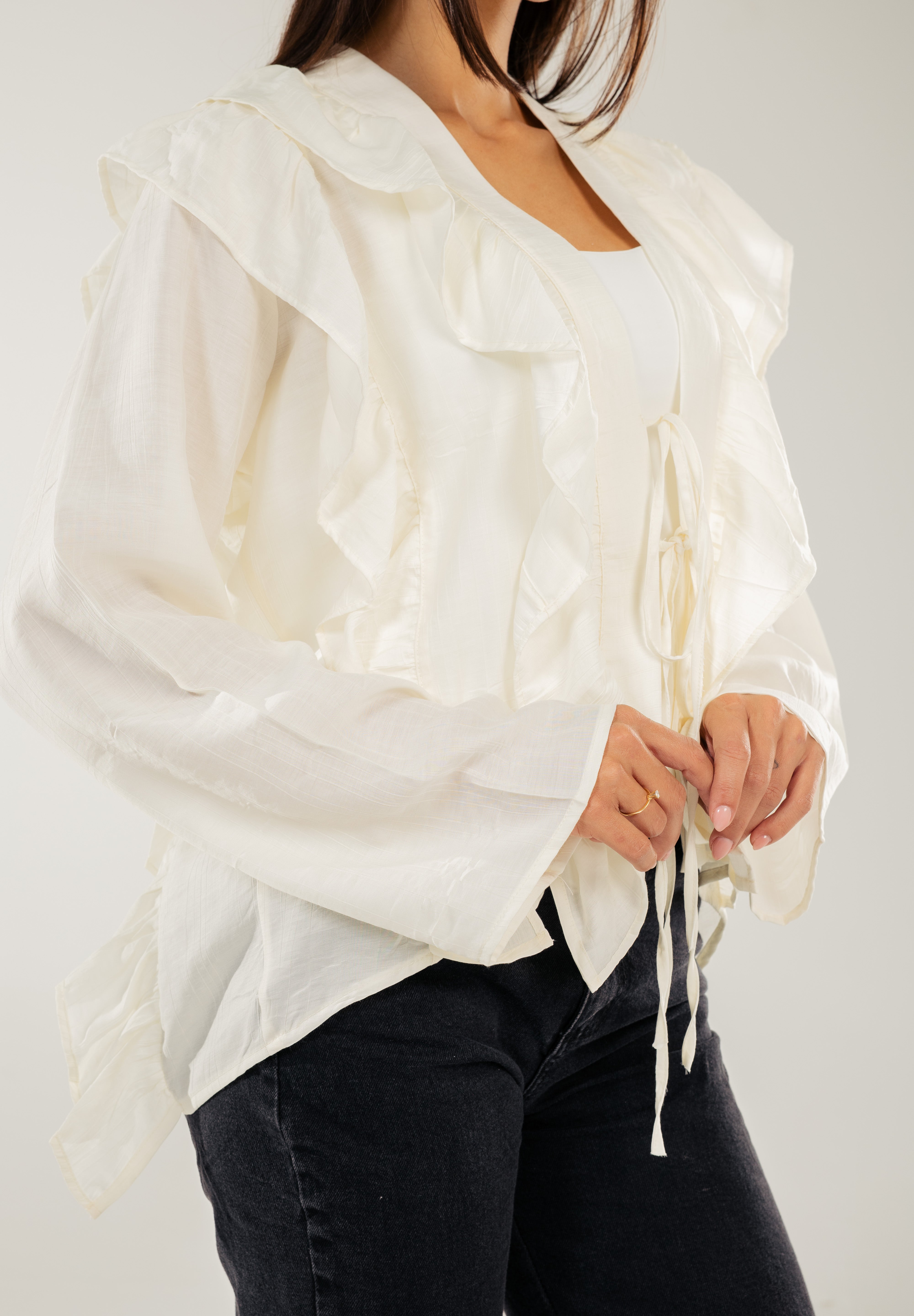 Breezy Ruffle Cardigan WHITE
