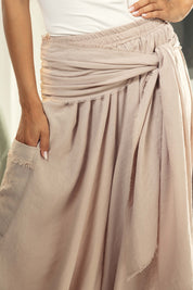 Balloon pants with a waist band and a scarf Beige