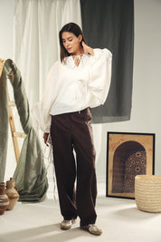 White blouse with straw strings