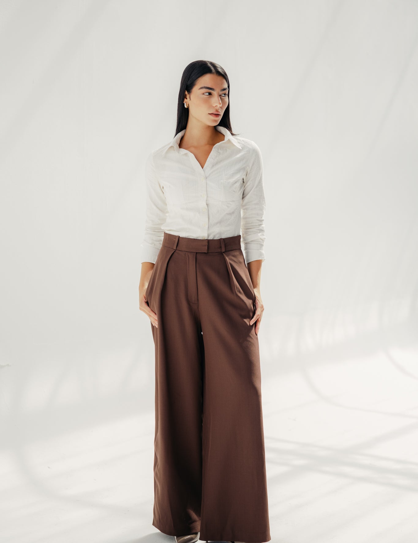 amira-606_d5accffa-479f-4c08-a214-64bc59779ca4.jpg