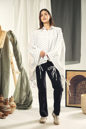 oversized striped shirt with back straw string White & Black
