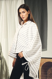 oversized striped shirt with back straw string White & Black