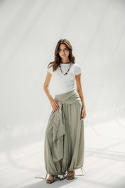 Balloon pants with a waist band and a scarf light olive