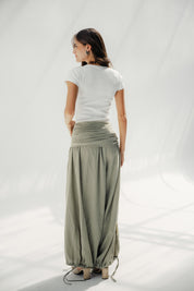 Balloon pants with a waist band and a scarf light olive