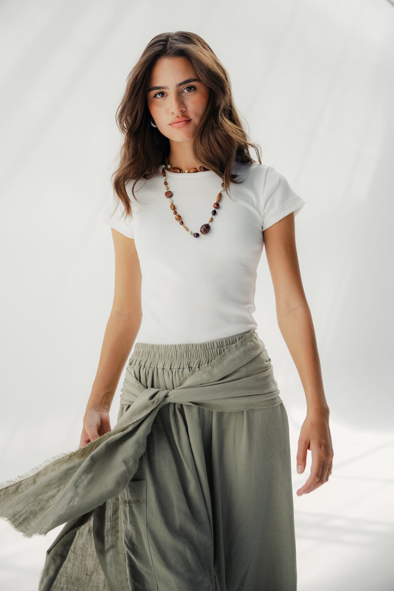 Balloon pants with a waist band and a scarf light olive