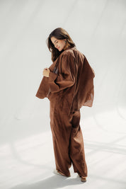 Aslightly Balloon pants with cuts and seams Light Brown