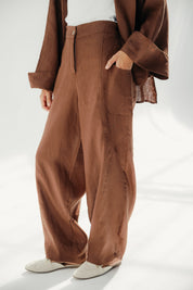 Aslightly Balloon pants with cuts and seams Light Brown