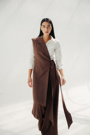 The Elara vest Brown