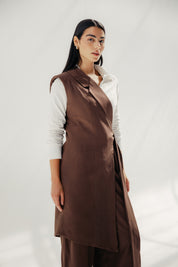 The Elara vest Brown