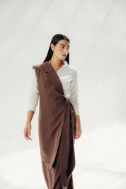 The Elara vest Brown