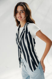 The Solano vest  Black and White