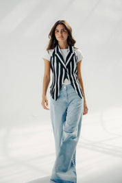 The Solano vest  Black and White