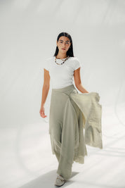 A Flowy skirt with different lengths Olive