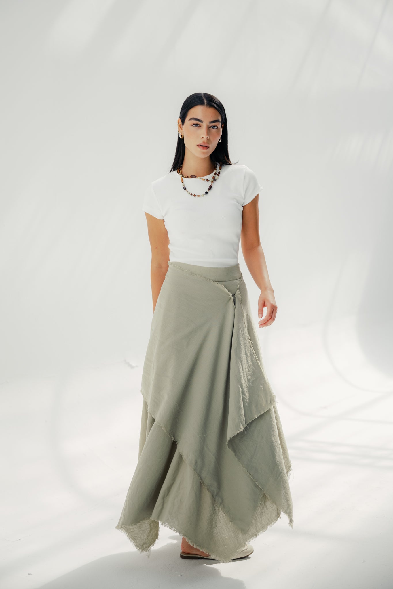 A Flowy skirt with different lengths Olive
