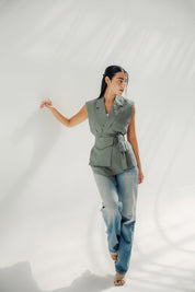 The Sand-mark Vest dark olive