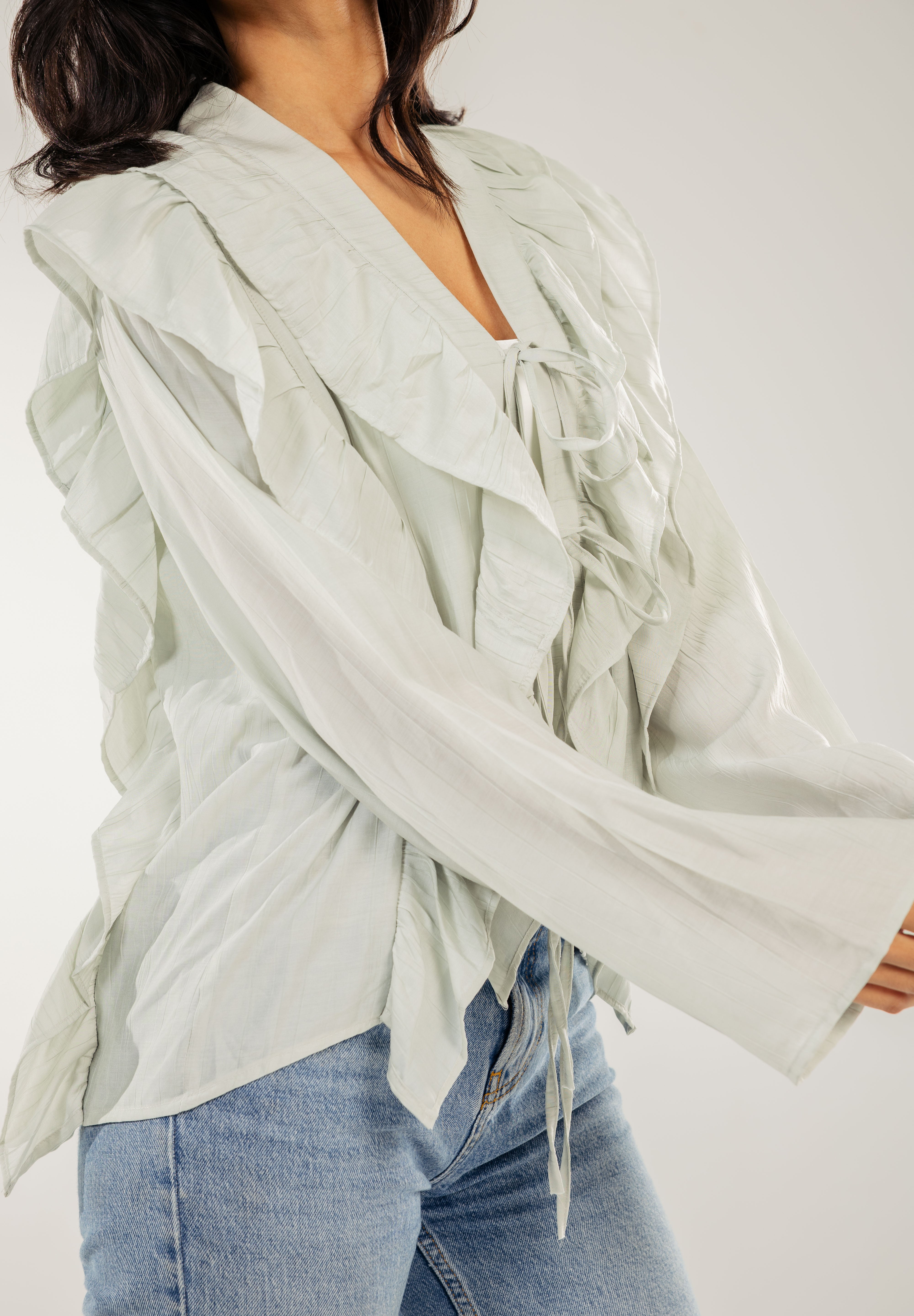 Breezy Ruffle Cardigan Mint