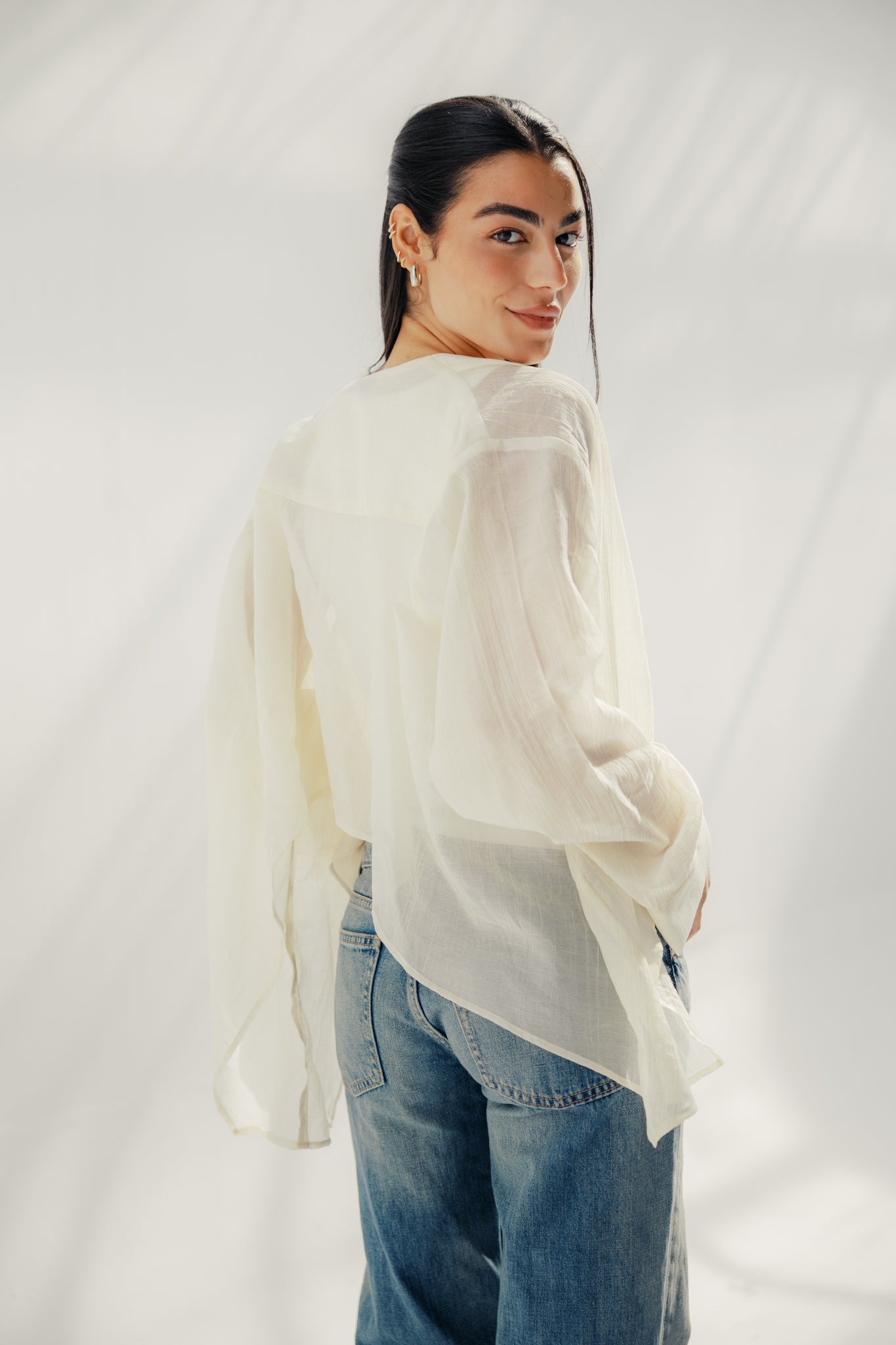 The summer veil blouse OFF WHITE