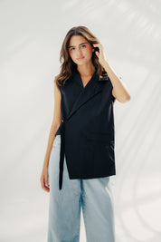 Gabardine Waterproof Vest with Contrast Side Panels Black