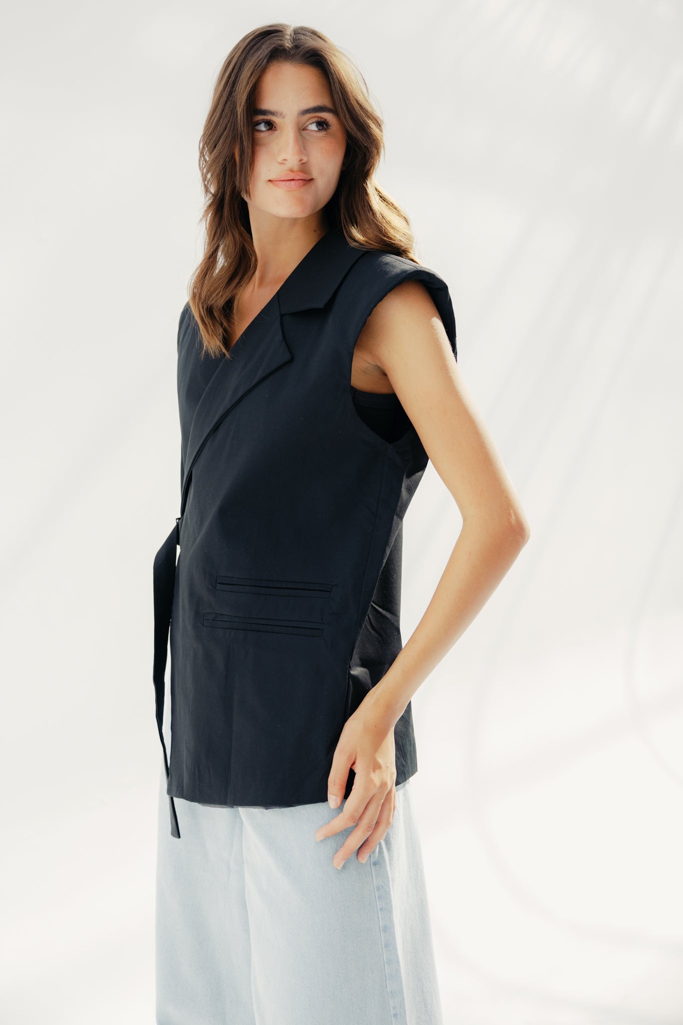 Gabardine Waterproof Vest with Contrast Side Panels Black