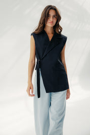 Gabardine Waterproof Vest with Contrast Side Panels Black