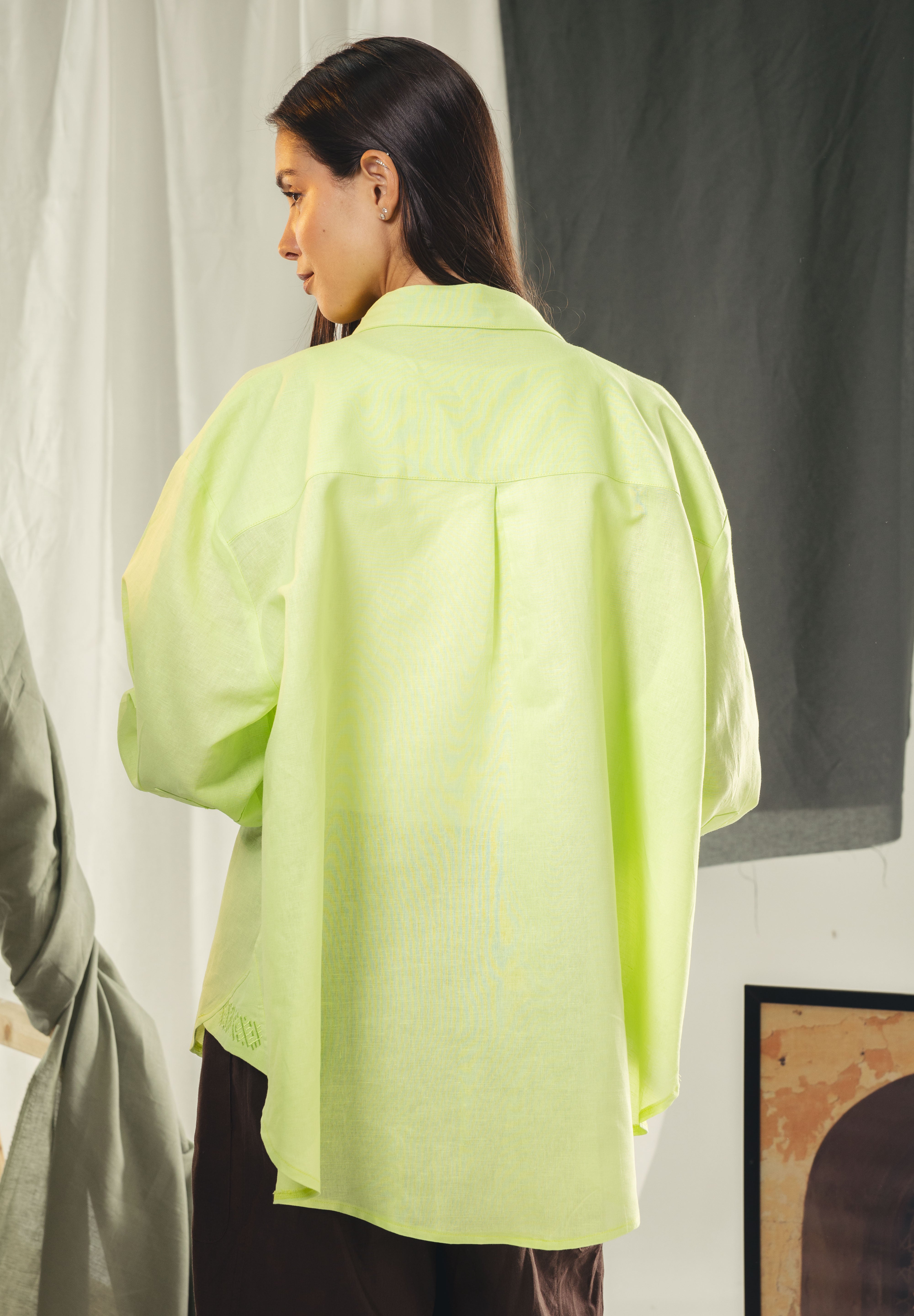 Oversized embroidered shirt neon green