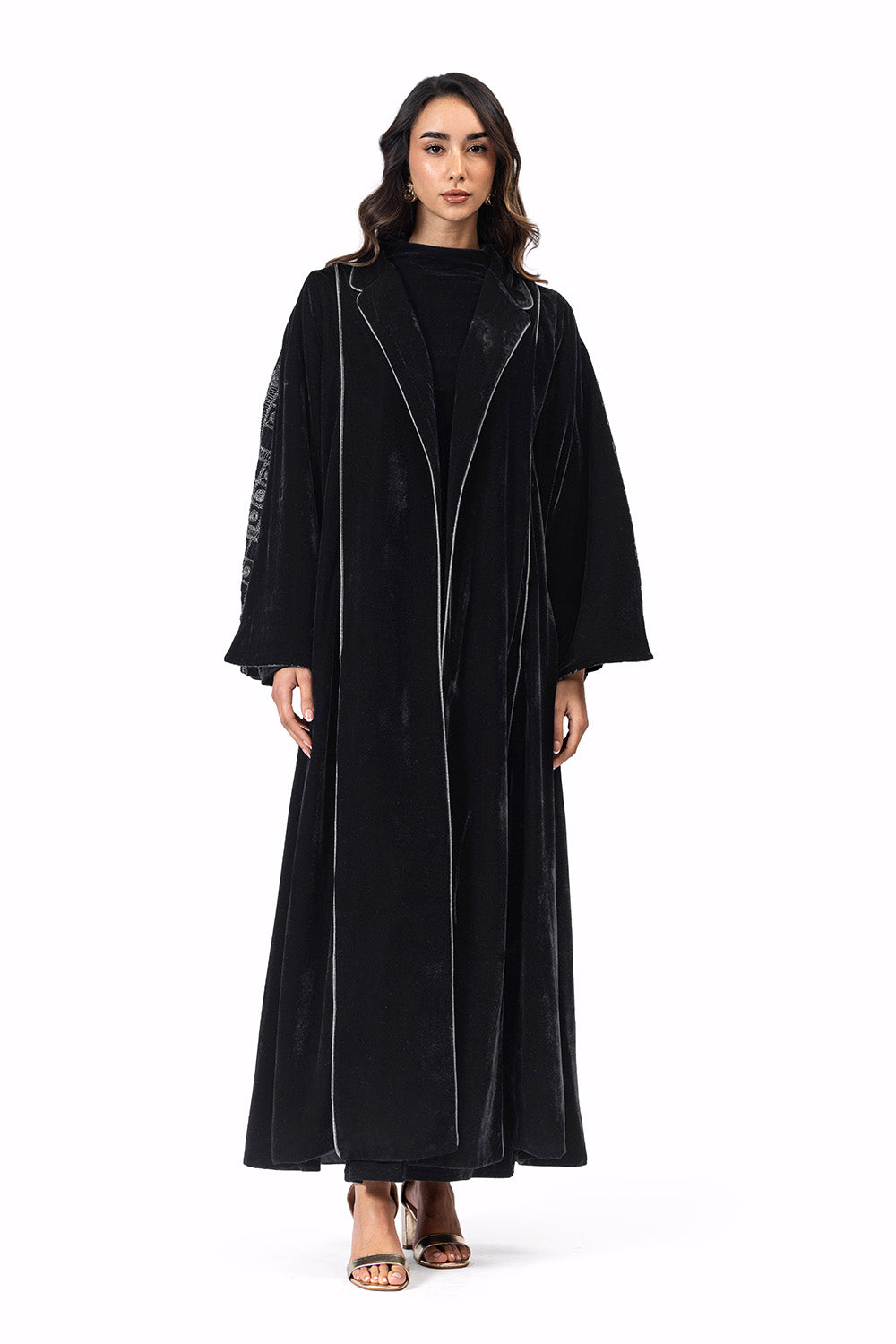Noor Al-Layl Kaftan Black