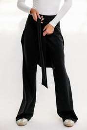 The flow form pants  Black