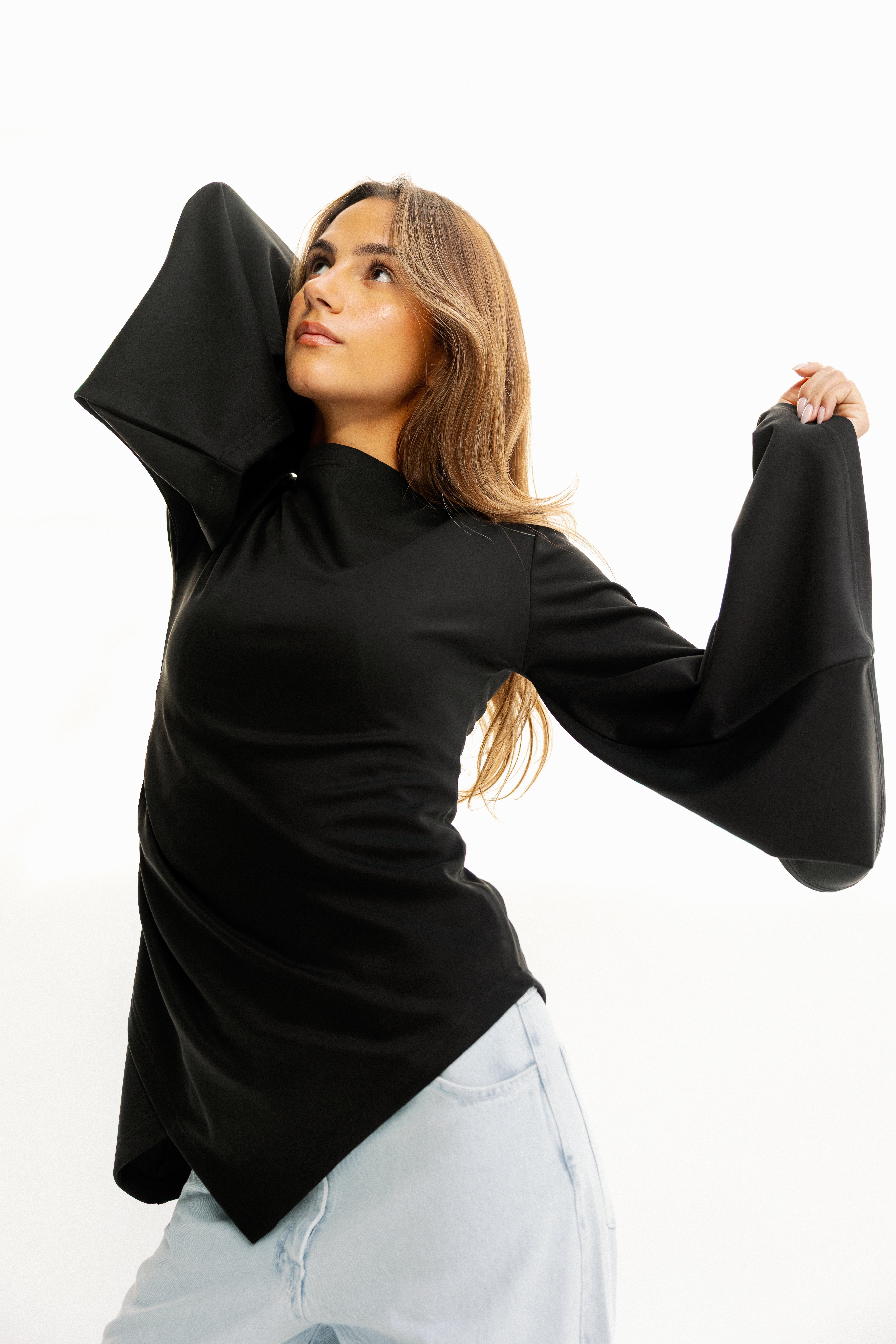 The offset top Black