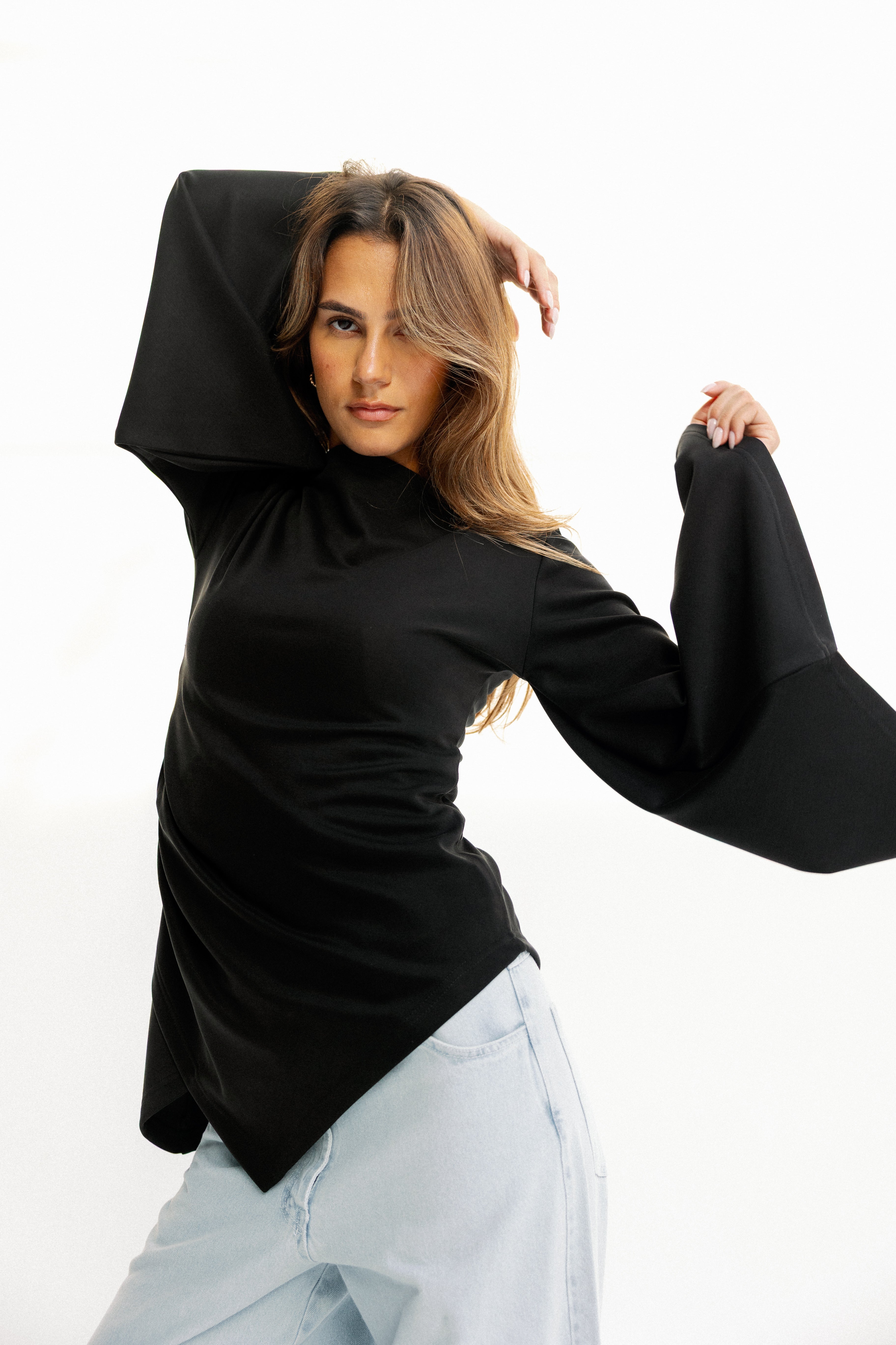 The offset top Black