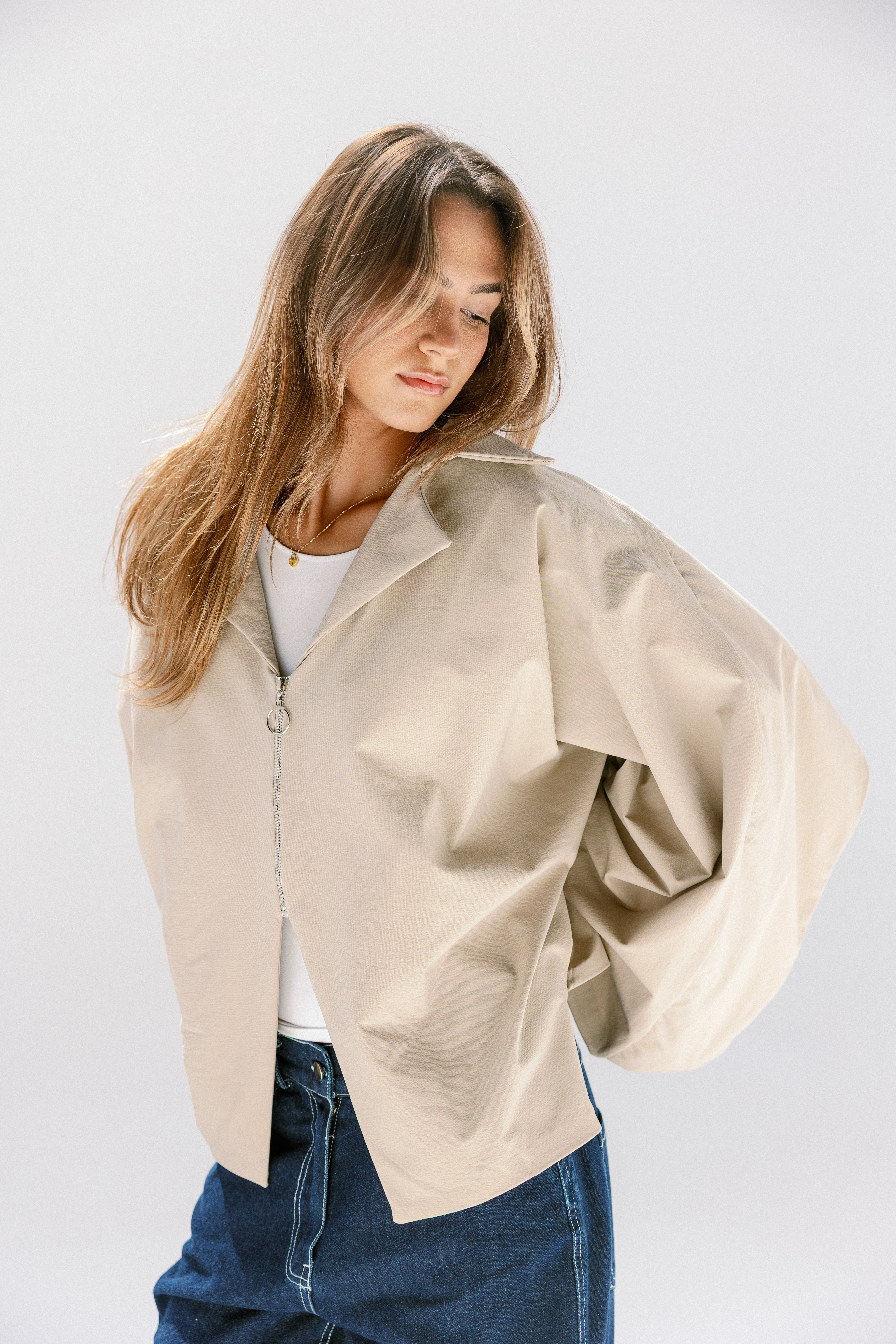 The Cloud line jacket Beige