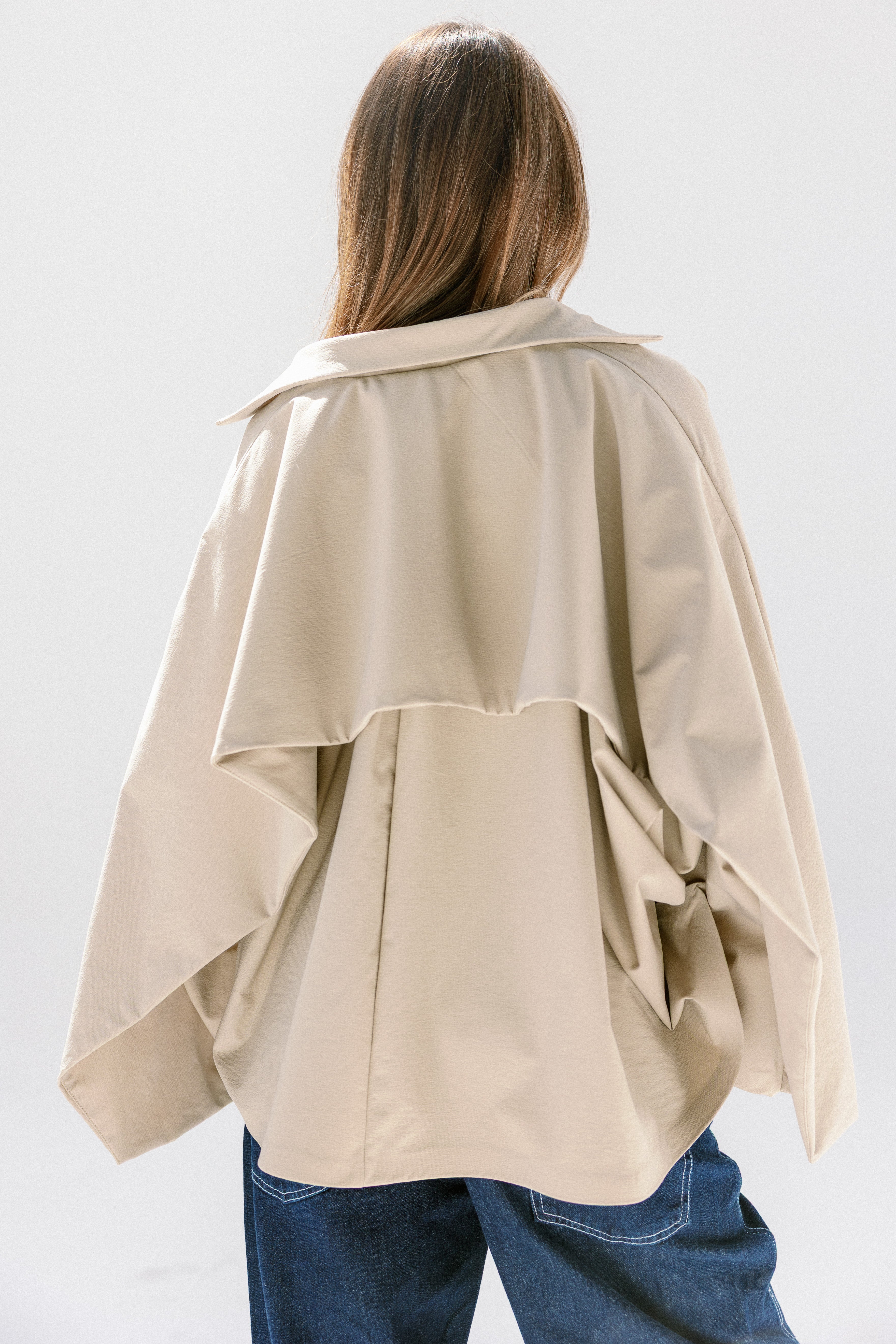 The Cloud line jacket Beige