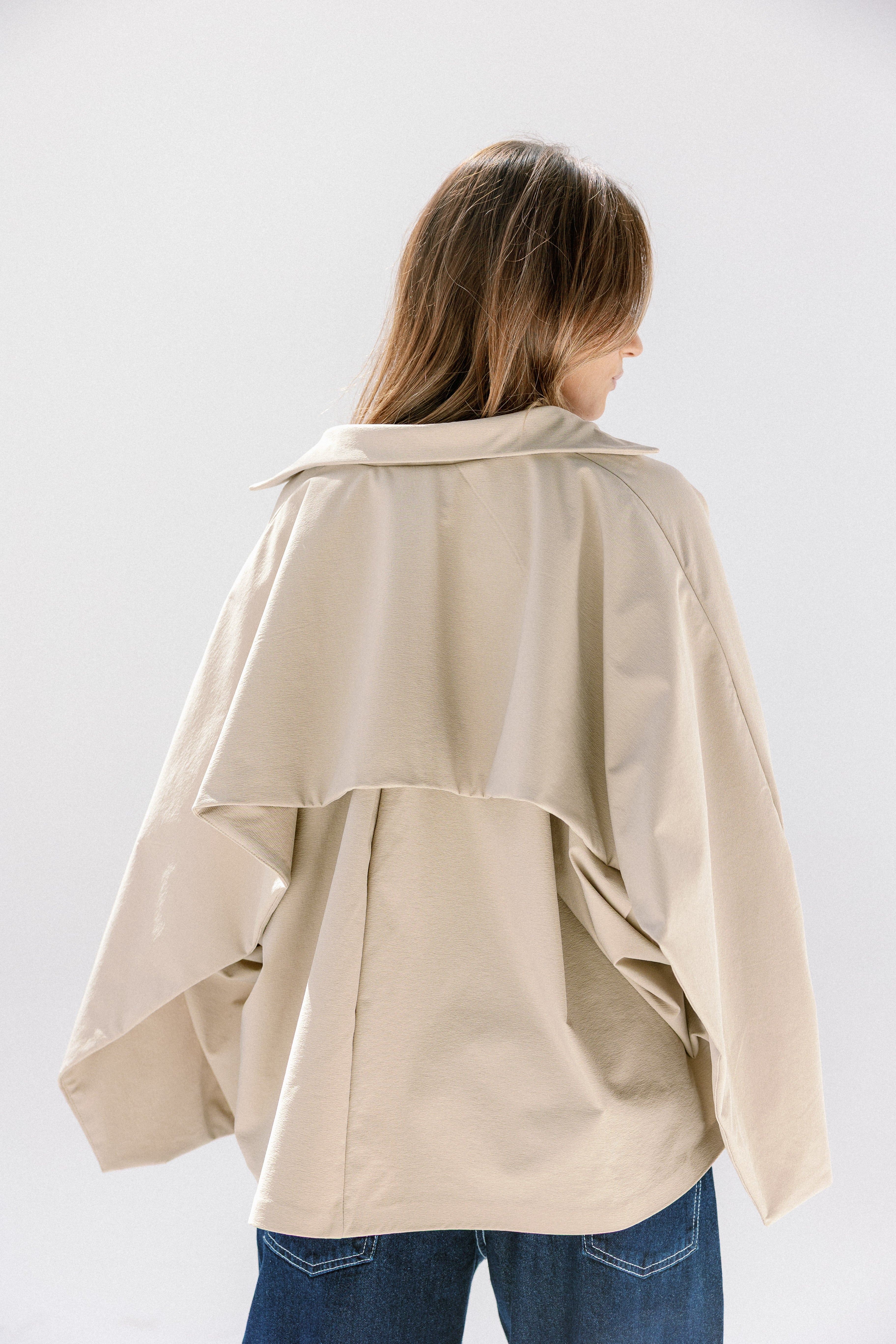 The Cloud line jacket Beige