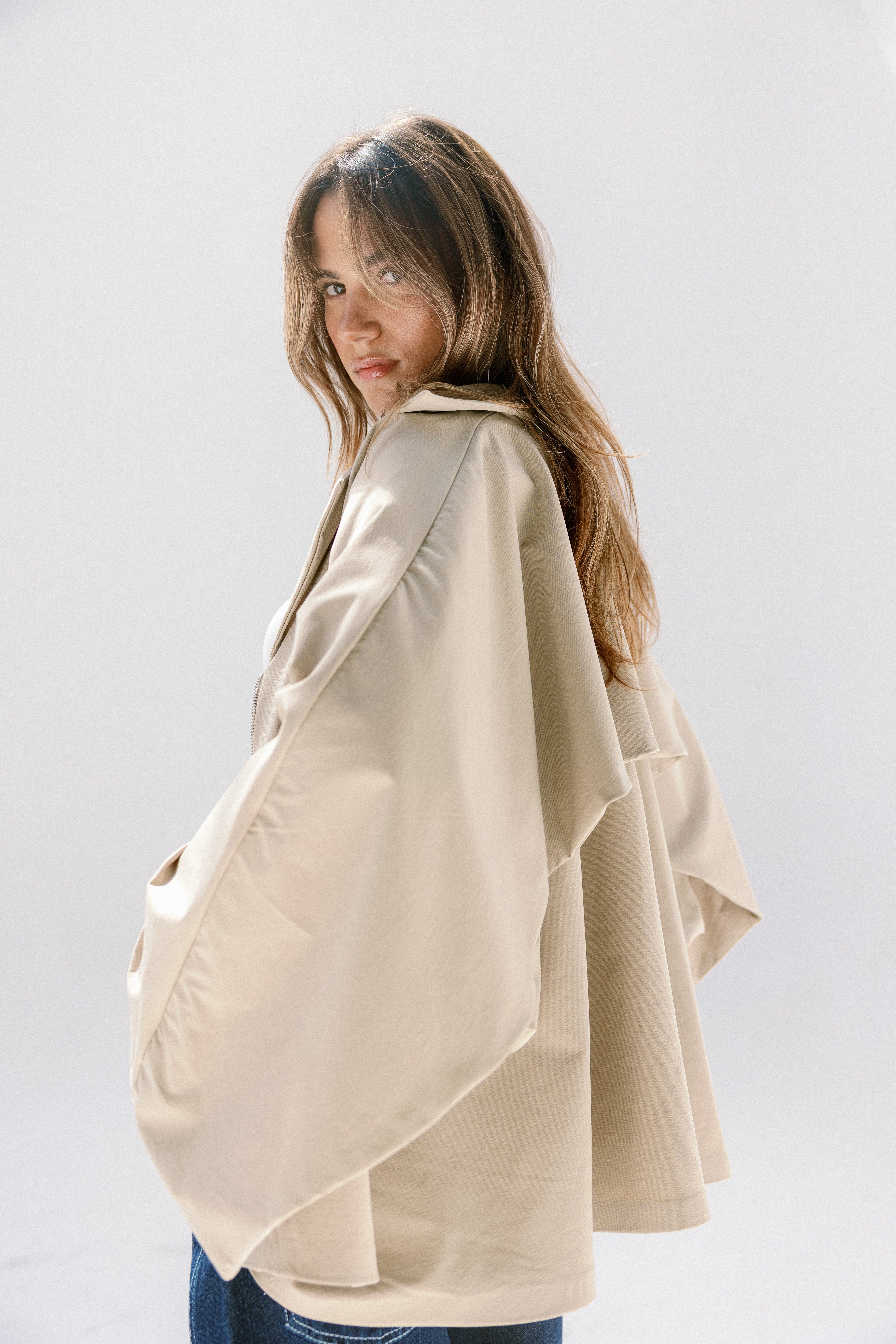 The Cloud line jacket Beige