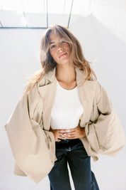 The Cloud line jacket Beige