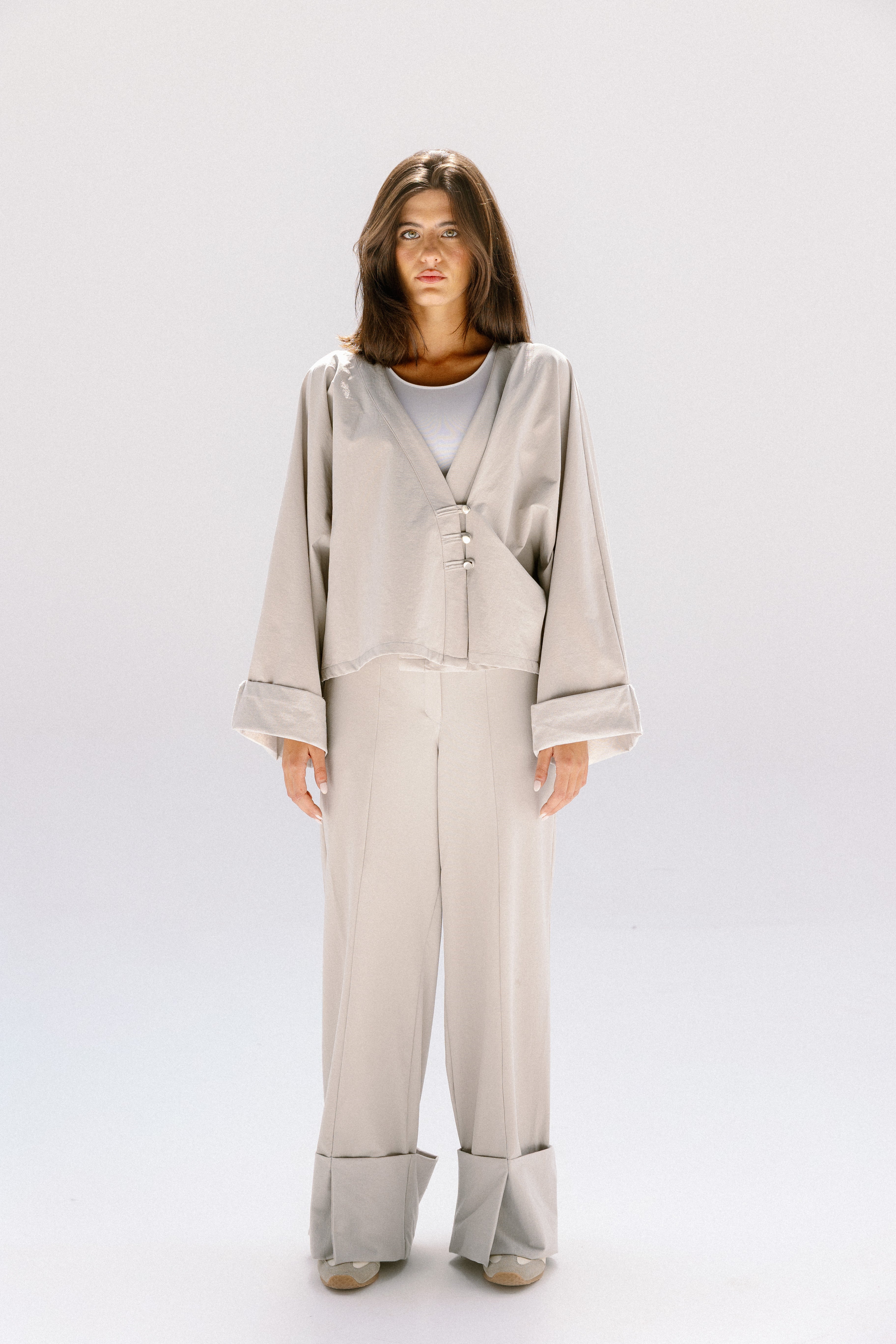 F25-T20 Light Gray